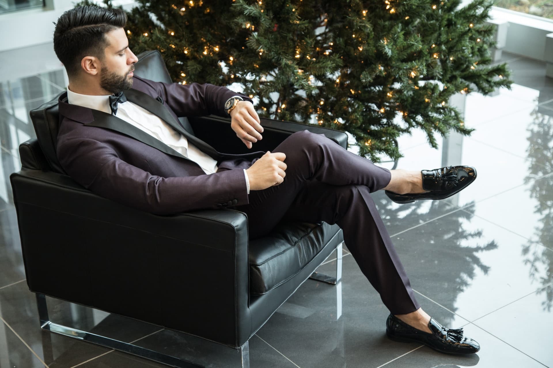 How to dress for the holidays? See our suggestions