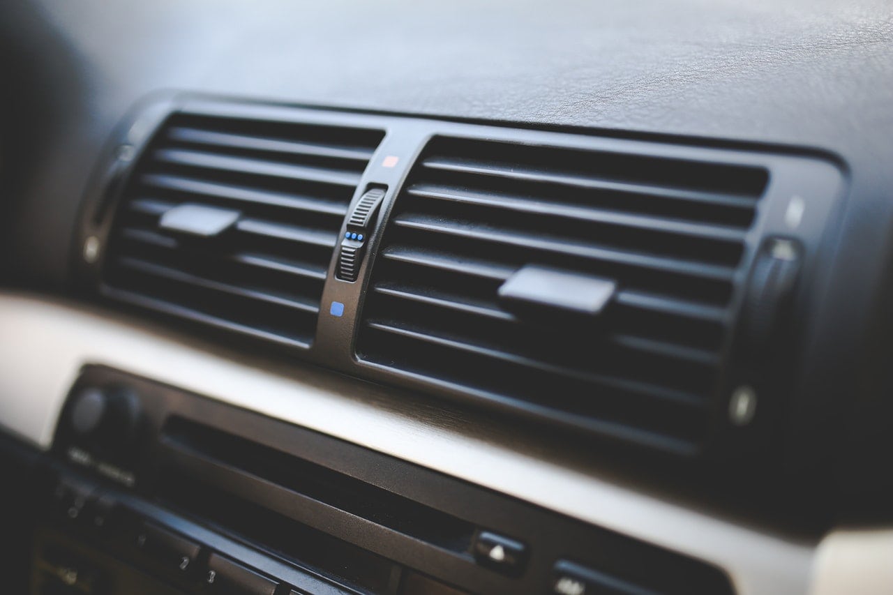 Air conditioning in the car – how to use it properly?