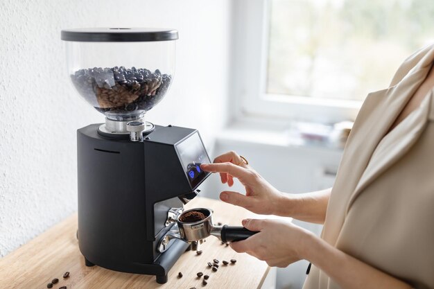 How Do Manual Coffee Grinders Enhance Your Brewing Experience?